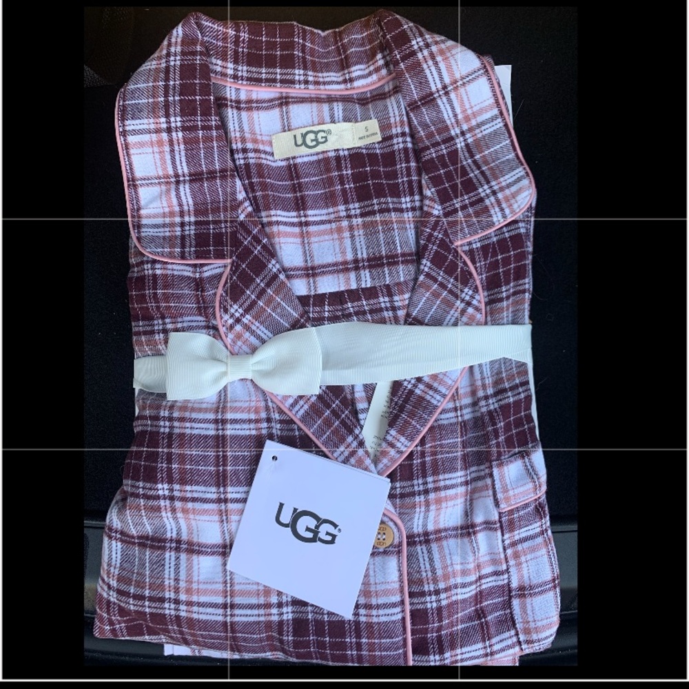 UGG Pajama Set